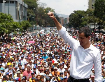 Guaidó estuda opções para tirar Maduro do poder