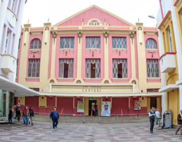 UFJF divulga edital para ocupação de datas no Cine-Theatro Central