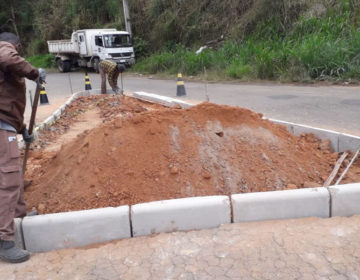 Secretaria de Obras constrói trevo no Terras Altas
