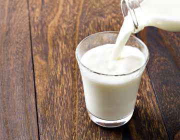 Preço médio do leite tipo C tem queda de 0,16%