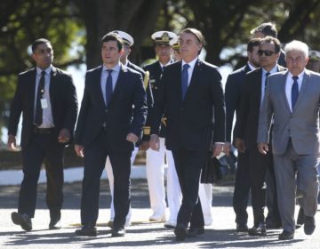 Bolsonaro ressalta atuação da Marinha em ações no país