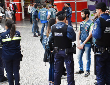 Operação para inibir a prática do comércio ilegal é realizada em Juiz de Fora