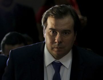 Rodrigo Maia discorda de tratamento especial a policiais na Reforma