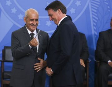 Toma posse ministro da Secretaria de Governo