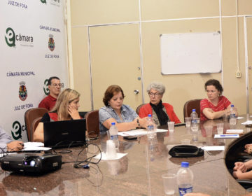 Comissão de Segurança Pública e COMSET definem ações do programa “Sentindo na Pele”