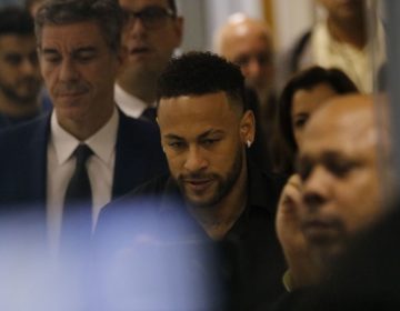 Justiça determina arquivamento de processo contra Neymar