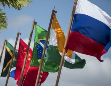 Ministros dos Negócios do Brics defendem mundo de paz e estabilidade