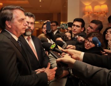 Presidente Jair Bolsonaro chega a Brasília após visita a cinco países