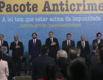 Bolsonaro: criminoso é quem deve temer a lei, não o cidadão