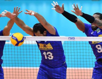 Brasil vence com sobra segundo jogo seguido na Copa do Mundo de Vôlei