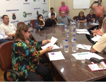 Reunião na Câmara debate concurso público para professores da rede municipal