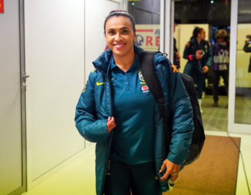 SELEÇÃO BRASILEIRA FEMININA SE APRESENTA EM CHONGQING