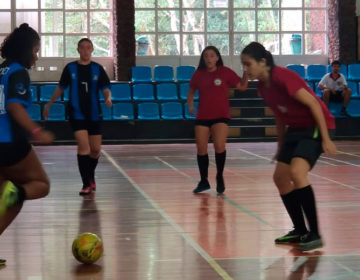 “Heróis do Futuro” – Meninas do futsal participam de jogo amistoso na UFJF