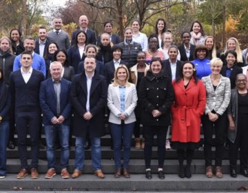 Pia Sundhage e Beatriz Vaz participam de encerramento do programa de treinadores da FIFA