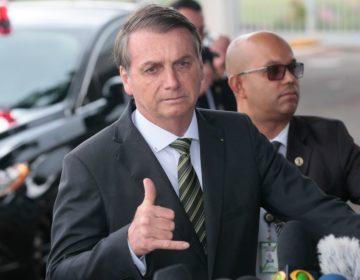 Bolsonaro diz que usará canal aberto com Trump para falar de tarifas