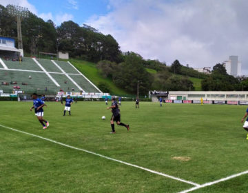 Mais quatro categorias levantam a taça da “Copa Prefeitura Bahamas de Futebol Amador”