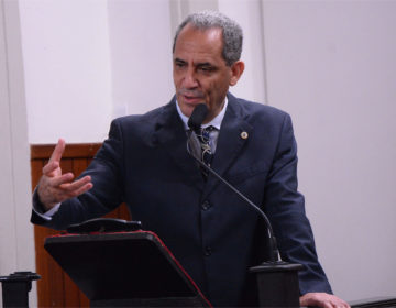 Projeto de lei regulamenta serviços de day care e de hospedagem para animais domésticos