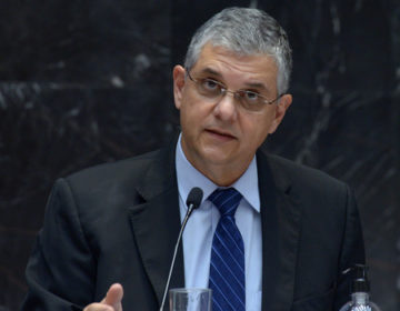 Secretário de Fazenda fala sobre impactos financeiros da Covid-19 no Assembleia Fiscaliza