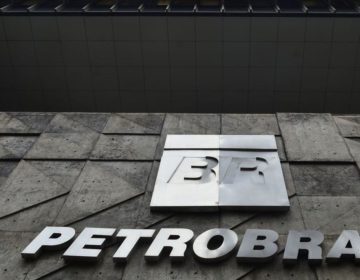 Mesmo com crise, Petrobras bate recorde e exporta um milhão de barris