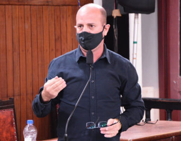 Vereador cobra fortalecimento das Unidades Básicas de Saúde no enfrentamento à COVID-19