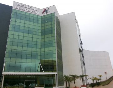 MPF obtém condenação por improbidade de professor de medicina que não cumpria carga horária na UFJF