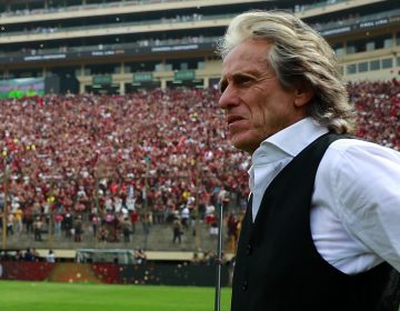 Flamengo renova com técnico Jorge Jesus para junho de 2021