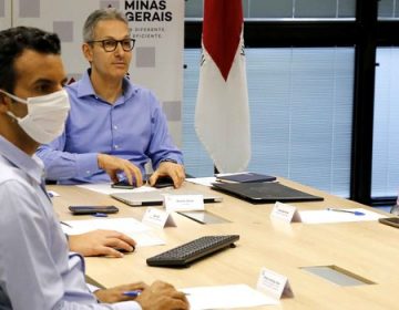 Romeu Zema assina acordo com a ALMG para levar teleaulas da rede estadual a cerca de mais 80 municípios