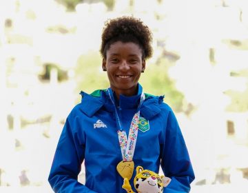 Em busca de índice olímpico no salto triplo, Núbia Soares retorna aos treinos na Espanha