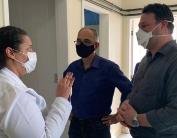 Antônio Almas visita obras nas UBSs dos bairros Santa Rita e Progresso