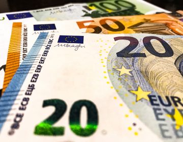 TJMG condena casa de câmbio a indenizar mulher no valor de R$ 15 mil