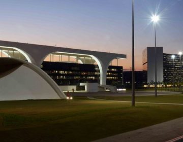 Governo de Minas apresenta diretrizes para retomada gradual e segura do trabalho presencial nos órgãos estaduais