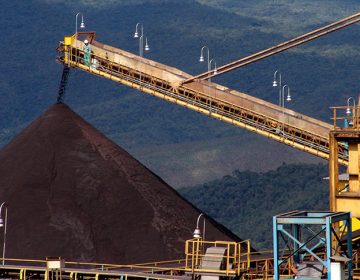 Indústria cresce em 12 locais em agosto e seis superam patamar pré-pandemia