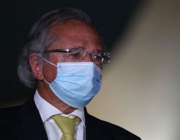 Criação de empregos mostra recuperação em V da economia, diz Guedes