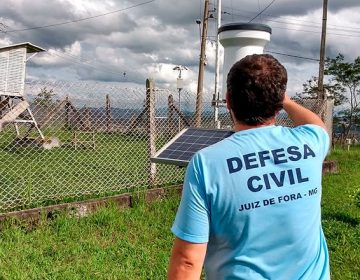 Defesa Civil realiza limpeza em pluviômetros