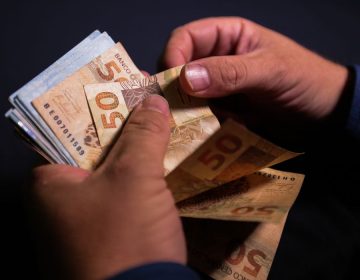 Contas públicas registram saldo positivo após oito meses de déficit