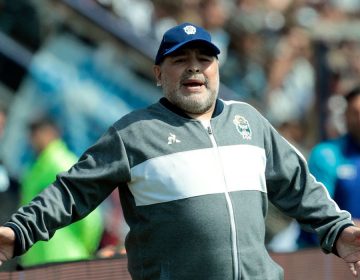Ex-jogador, Diego Maradona, apresenta melhora da anemia, segundo médico