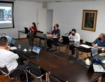 Covid-19 – Comitê proíbe cursos livres, conhece nova plataforma e terá novo membro da transição de governo