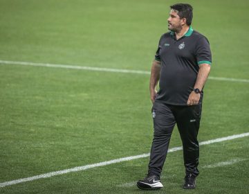 Botafogo demite técnico Ramón Díaz e anuncia volta de Eduardo Barroca