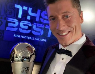 Robert Lewandowski confirma favoritismo e é eleito melhor jogador da FIFA