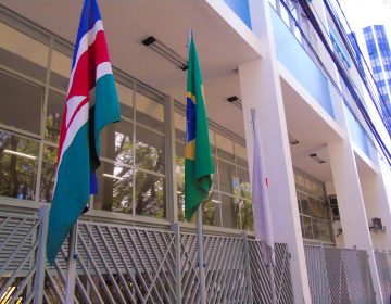 Homem suspeito de matar esposa a facadas é condenado a 20 anos de prisão