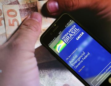 Caixa paga hoje auxílio para beneficiários nascidos em outubro