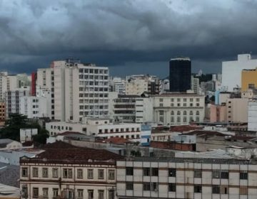 Procon alerta consumidores sobre direitos em épocas de tempestades