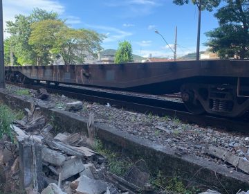 Pedestre é atropelado por trem na Região Norte e fica gravemente ferido