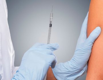 Secretaria de Saúde alerta para golpes sobre vacina da Covid-19