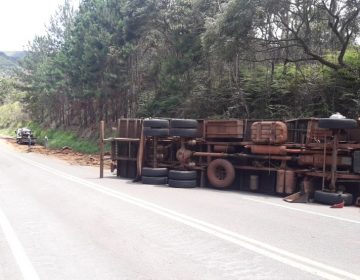 Acidente vitimiza motorista de caminhão em Bom Jardim de Minas