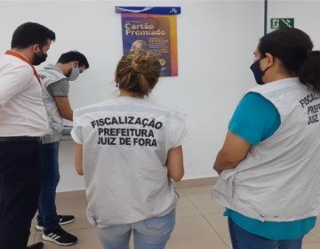 Equipe de Fiscalização pela vida notifica agências bancárias da cidade