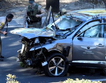 Tiger Woods sofre grave acidente de carro, mas passa bem após cirurgia