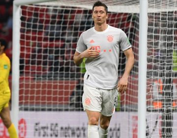 Lewandowski marca duas vezes e Bayern de Munique vai à final do Mundial de Clubes