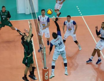 JF Vôlei vence mais uma e dispara na liderança da Superliga B