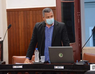 PL de vereador prevê multa de até R$ 50 mil em caso de fraude na ordem de preferência de vacinação contra a Covid-19